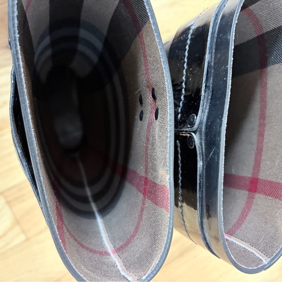 Burberry Black Plaid-Trim Rain Boots - Picture 7 of 8